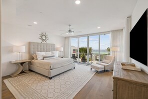 Condo, 3 Bedrooms