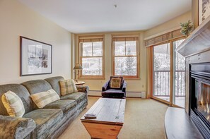 Condo, 1 habitación | Interior