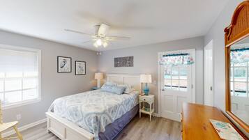 Duplex, 3 Bedrooms | 3 bedrooms, individually decorated, individually furnished