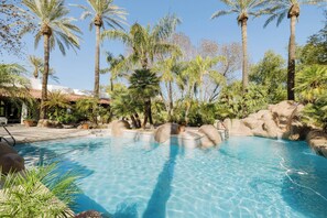 A heated pool - Casablanca Gardens by LuxeKey | Moroccan Estate w/ Pool & Pickleball (Paradise Valley)
