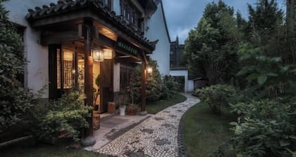 Huguang Yuese Landscape Inn (Taierzhuang Ancient City)