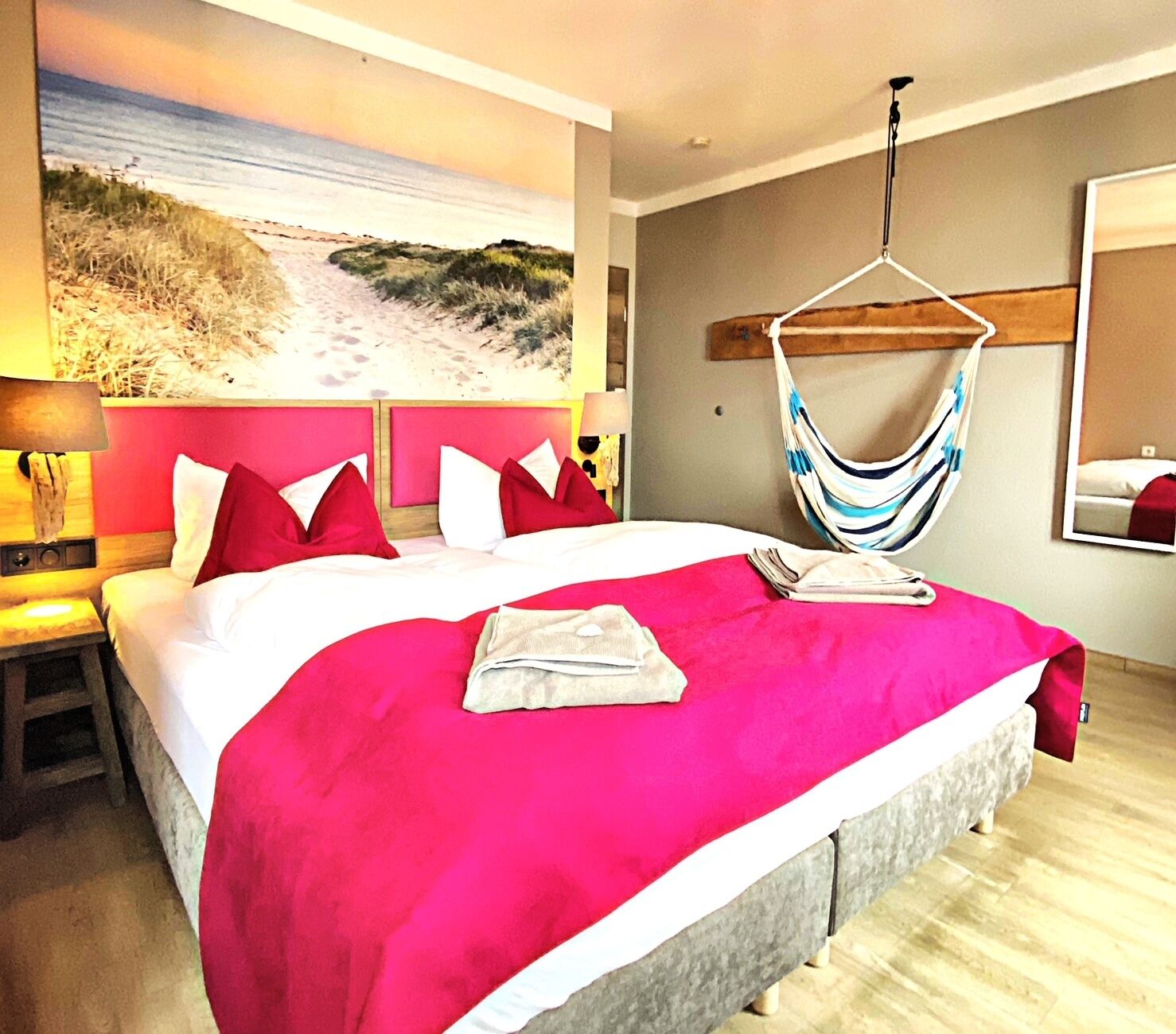 Habitación Deluxe doble | Ropa de cama hipoalergénica, camas supletorias, wifi gratis