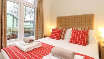 3 habitaciones, decoración personalizada y muebles diferentes