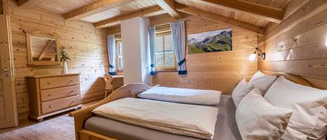 2 chambres, Wi-Fi gratuit, draps fournis