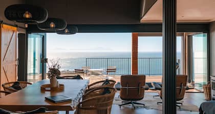 Klein Hangklip - Eco Mountain Cabin