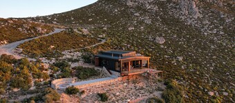 Klein Hangklip - Eco Mountain Cabin