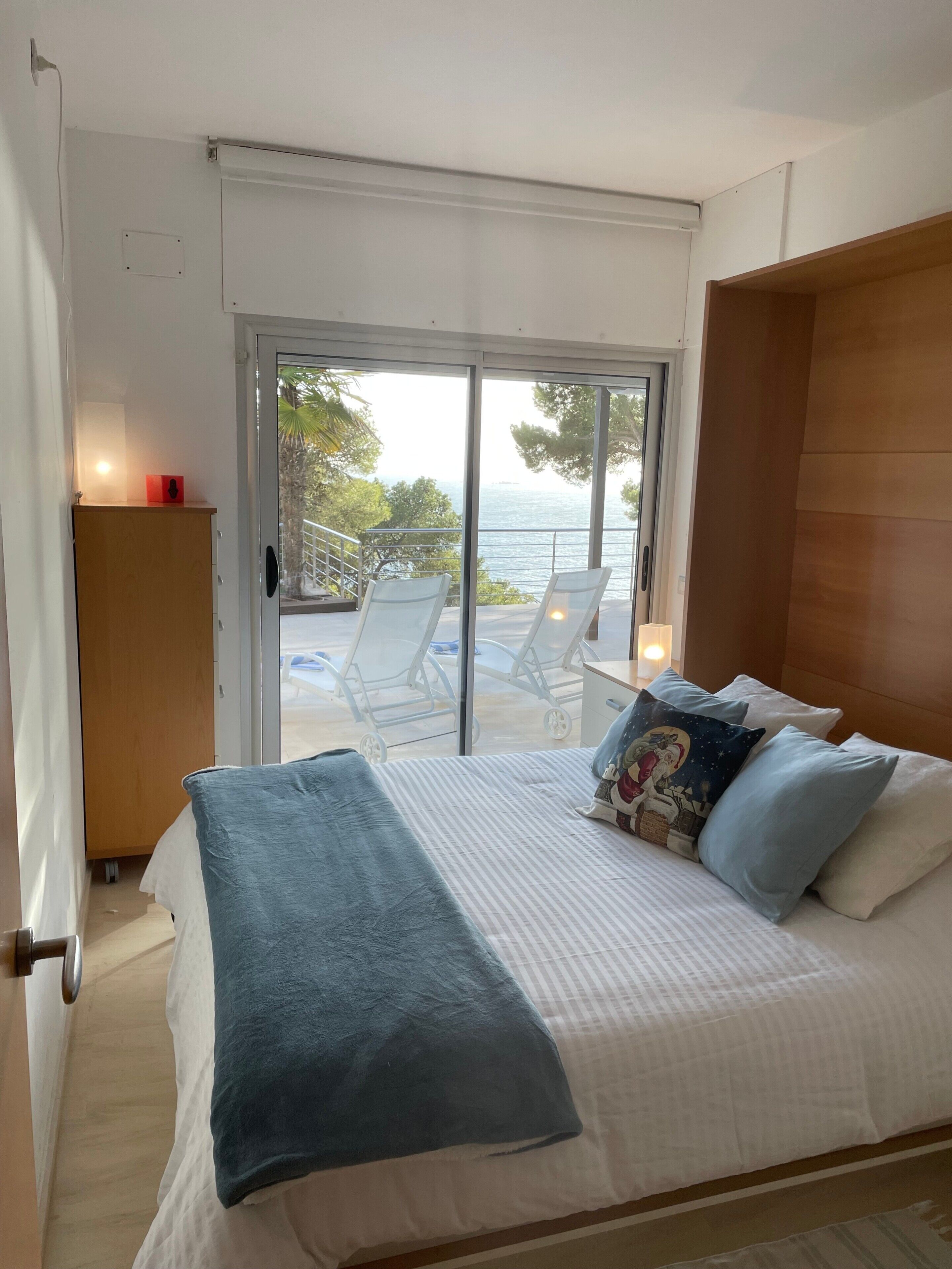 5 Schlafzimmer, Bügeleisen/Bügelbrett, kostenloses WLAN, Bettwäsche