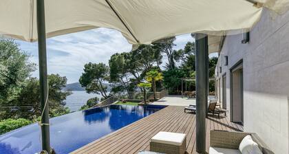 Maison de vacances "Blueview" avec vue sur mer, cheminée et bain à remous