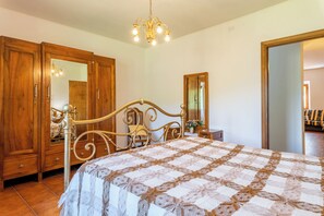 3 chambres, draps fournis