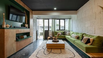 Luxury Villa | Living area | Flat-screen TV