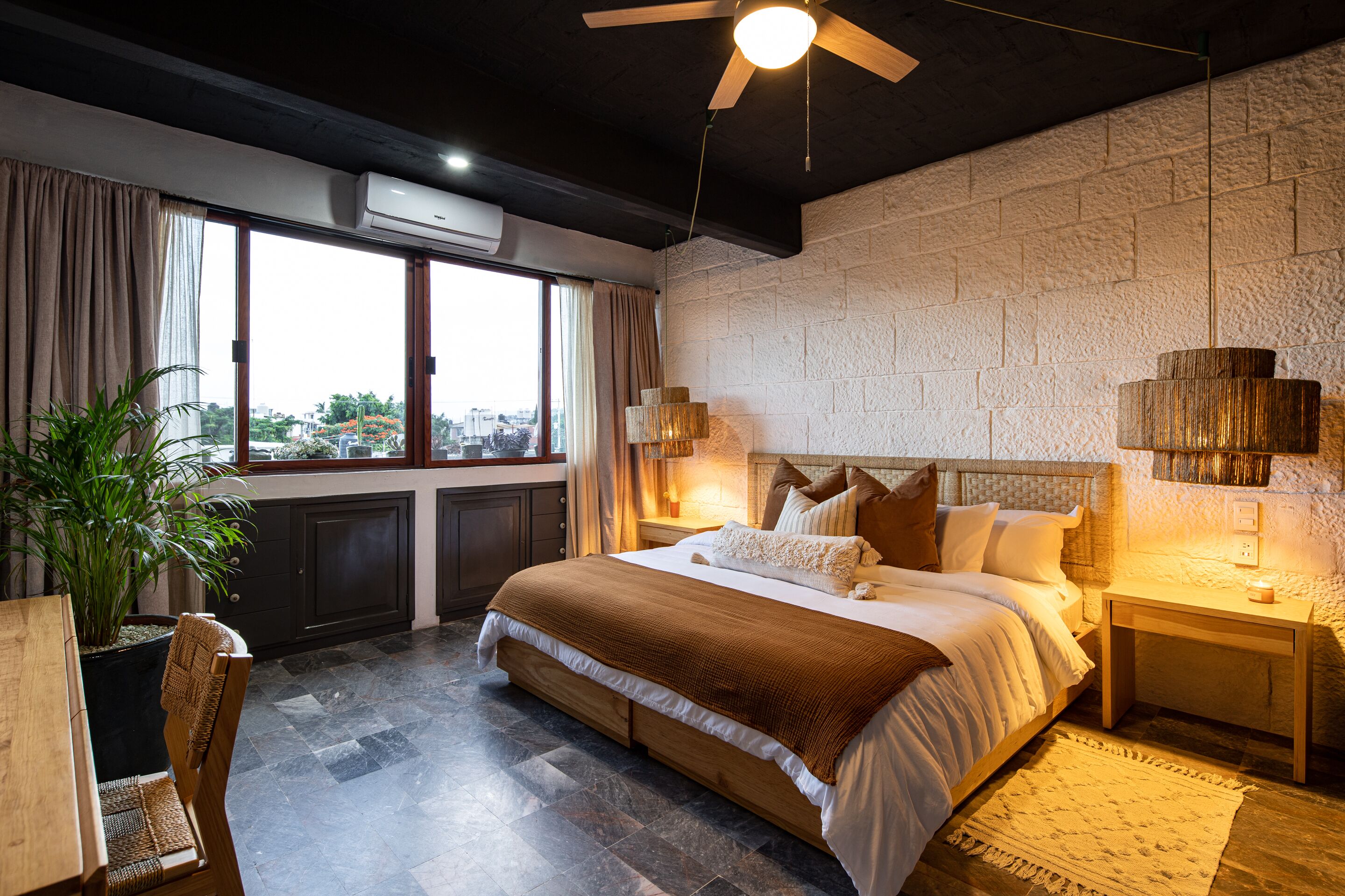 Luxury Villa | 5 bedrooms, Egyptian cotton sheets, premium bedding, memory foam beds