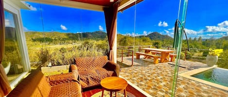 Luxury Villa | 2 bedrooms, in-room safe, iron/ironing board, free WiFi