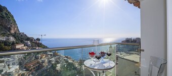 AMORE RENTALS - Casa Paradisea with Sea View Terraces 