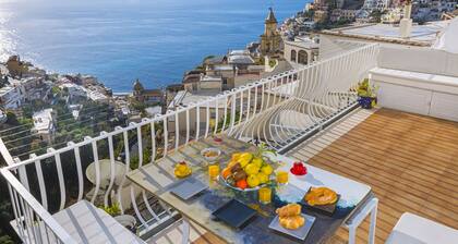 AMORE RENTALS - Casa Paradisea with Sea View Terraces