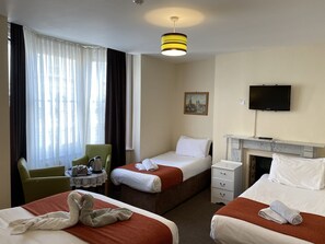 Bed sheets - The Old Palace Guest House (Brighton)