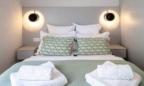 2 chambres, fer et planche à repasser, lit parapluie, Wi-Fi gratuit