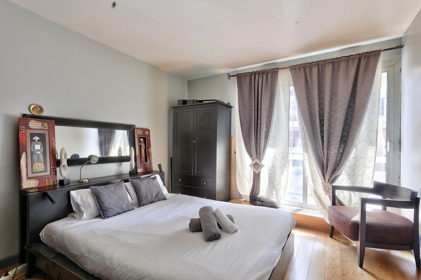 4 bedrooms, WiFi, bed sheets