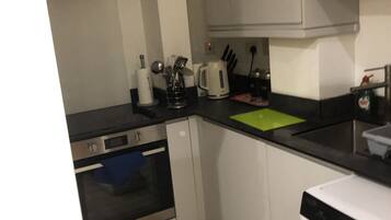 Apartment | Private kitchen | Fridge, microwave, oven, stovetop