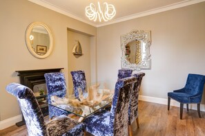 Interior - Seashell House (FREE Swim/Gym pass included) (Amble)