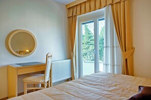 2 chambres, fer et planche à repasser, Wi-Fi, literie fournie