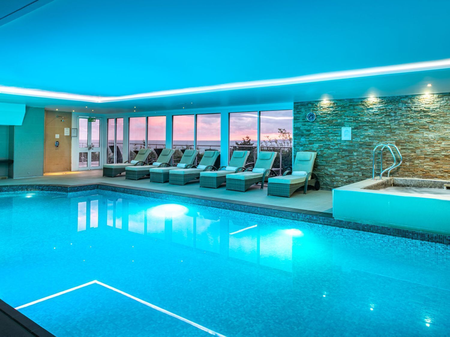 Casa de campo | Piscina | Piscina interna