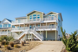 Exterior - C7952 Beach Hive. SEMI-OCEANFRONT! POOL, ARCADE, THEATER ROOM, FITNESS ROOM! (Corolla)
