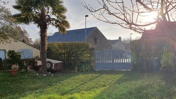 Enceinte de lâhĂ©bergement