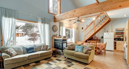 Large 9-acre retreat for families and friends in the woods with wood-fired sauna