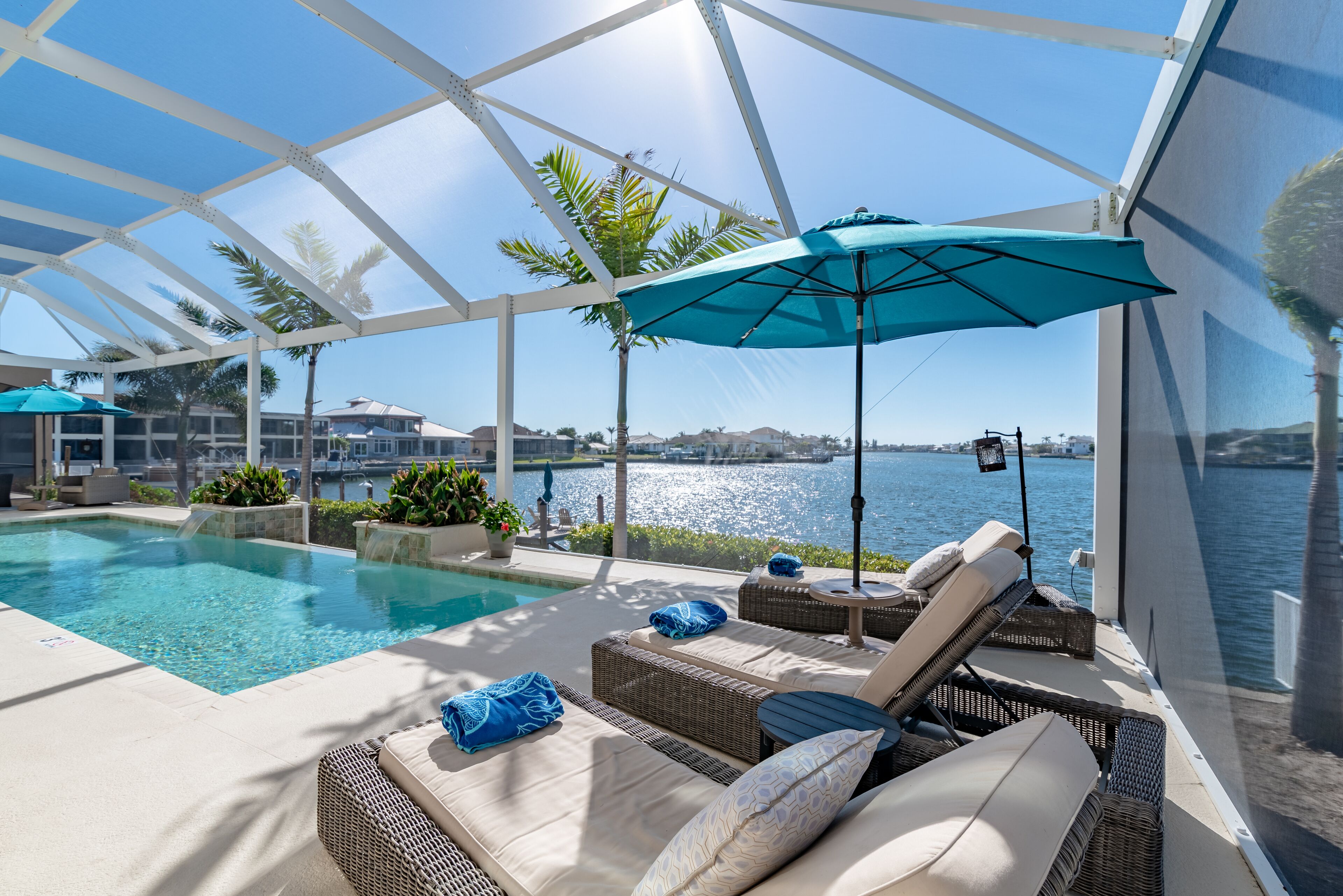 Et oppvarmet basseng