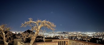 Amazing Suite with Bay View / Deck Sleeps 6