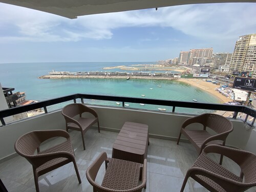 Alexandria Luxury Apartments Gleem 1 Direct Sea View