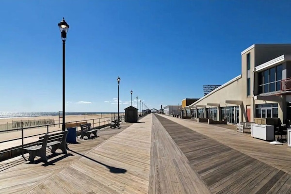 Stroll on the beautiful boardwalk