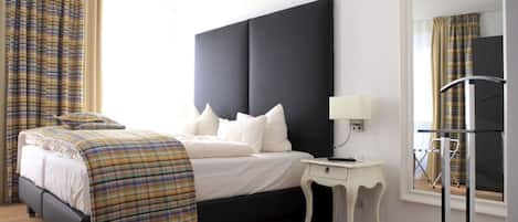 1 chambre, bureau, fer et planche à repasser, Wi-Fi