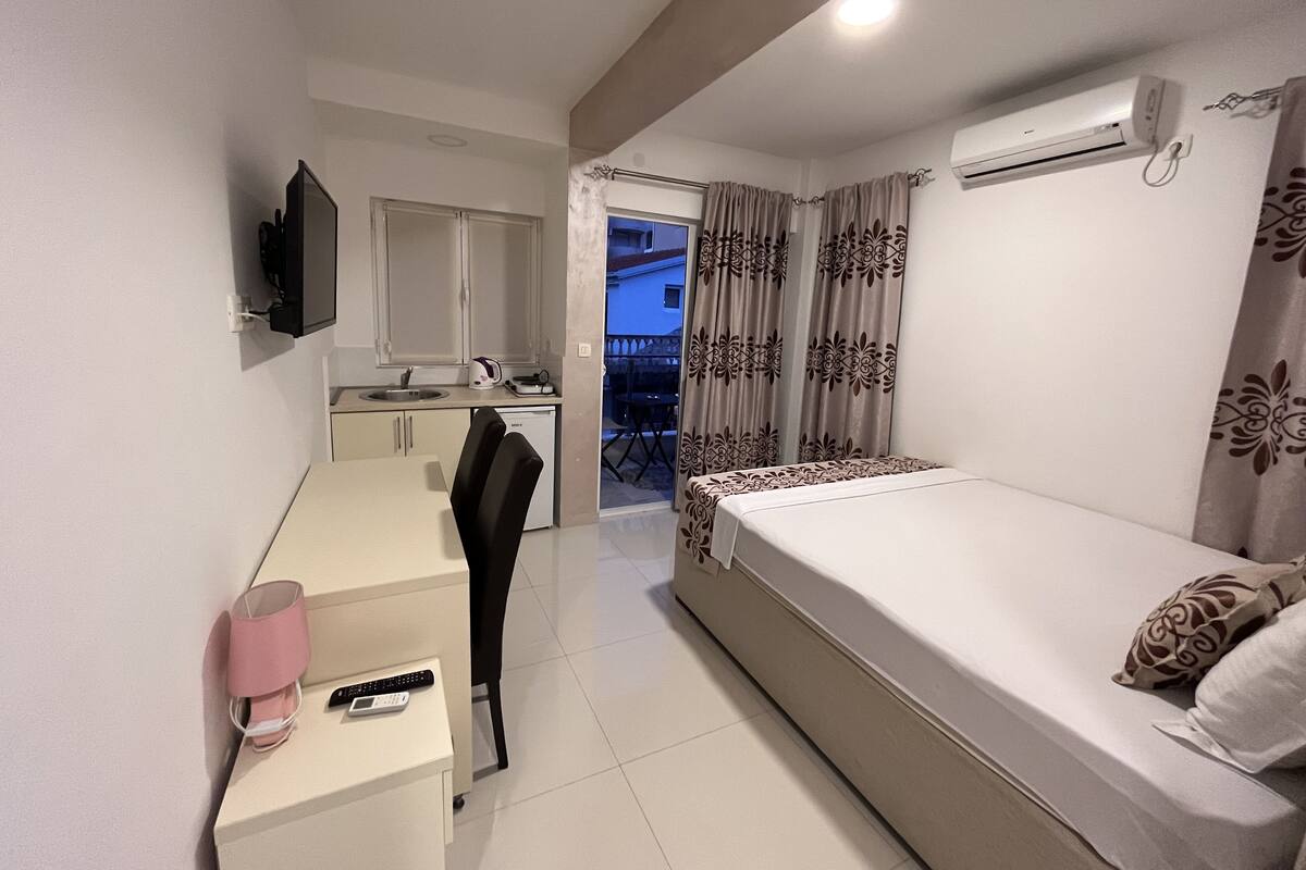 Deluxe Double Room, 1 Queen Bed