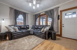 Smart TV - Historic Home in Red Wing Character & Convenience (Red Wing)