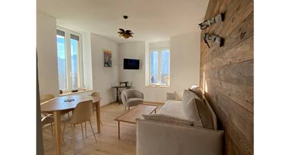 L'Augustine Saint-Avre, appartement de charme de 45mÂČ avec spa et vue montagne