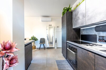 [Old Town] 5-star home automation apartment