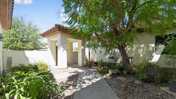 Studio | Property grounds