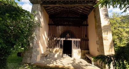 Historic manor estate near Comillas, minutes to beaches