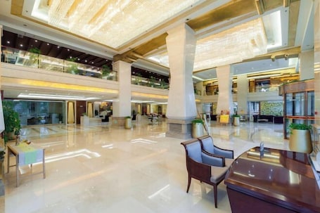 Interior. Jinqian Jiahua Hotel