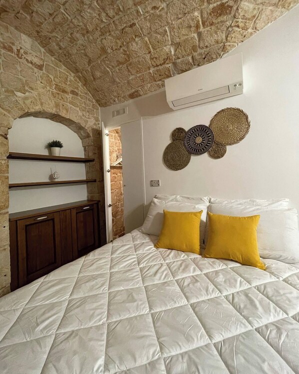 1 chambre, bureau, Wi-Fi, literie fournie