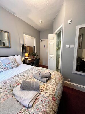 Classic Double Room