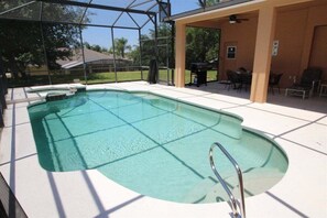 A heated pool - 440 - 5-Bedroom Family Retreat with Pool, Spa & Game Room (Davenport)