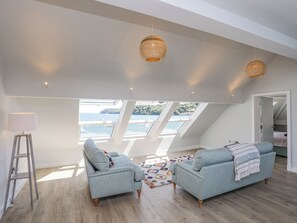 Cottage | Living area - Ynys Faelog (Bangor)