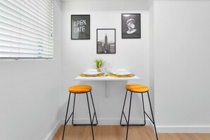 Standard Room | Dining room