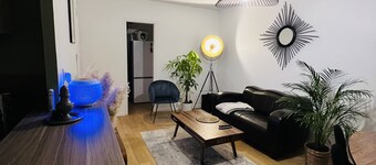 Cosy and Bright F2 Apartment