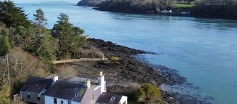 Ynys Faelog Cottage