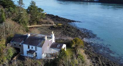 Ynys Faelog Cottage