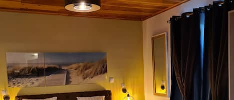 4 camere, Wi-Fi, lenzuola