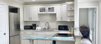 Beach Villa, Treasure Cay, Community Pool